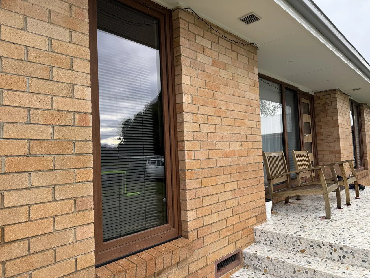 Front entry window cleaned to a clear streak-free finish